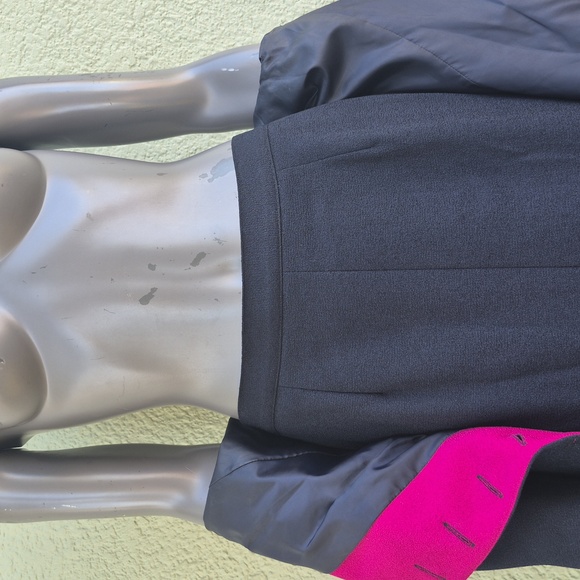 Sag Harbor Suit Ladies Vintage Stylish (3) PC Skirt Set Blazer, Skirt & Scarf - Picture 14 of 16